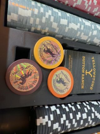 Item #117 — Yellowstone Poker set, missing 30 chips photo 2 of 3