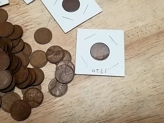 Item #31 — Lincoln Wheat Pennies, misc photo 6 of 6