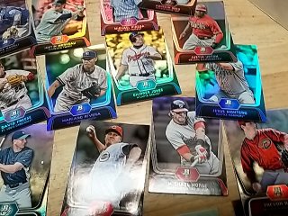 Item #86 — Baseball trading cards collection photo 8 of 11