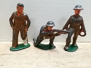 Item #18 — Vintage Toy Soldiers Set 3 in, metal photo 1 of 3