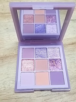 Item #159 — New Purple Eyeshadow Palette photo 1 of 3