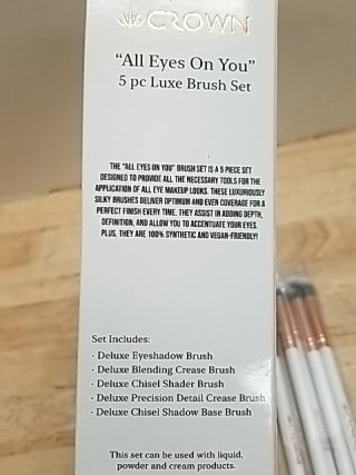Item #161 — New Crown 5pc Makeup Brush Set photo 3 of 3