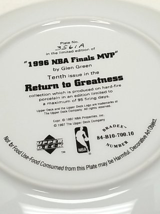 Item #40 — 1996 Michael Jordan NBA Finals MVP Plate, MIB, COA photo 4 of 4