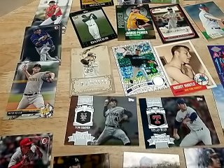 Item #85 — Baseball Card Collection photo 3 of 8