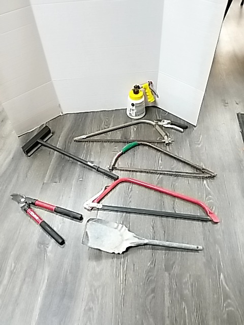 Item #115 — HAND Tools Lot photo 1 of 5