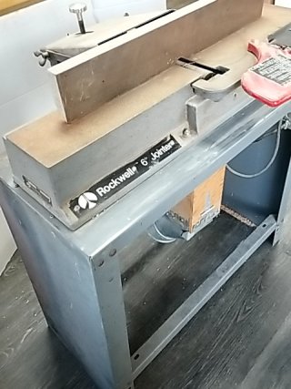 Item #103 — ROCKWELL 6" Jointer 42 inch tall photo 2 of 5