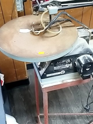 Item #109 — DELTA 20 inch scroll saw photo 3 of 5